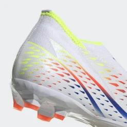 ADIDAS Chaussure Predator Edge.3 Sans Lacets Terrain Souple -Sports - Équipement de football chaussure predator edge3 sans lacets terrain souple 4