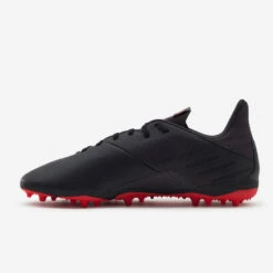 Kipsta CHAUSSURES DE FOOTBALL VIRALTO I MG/AG NOIR ET ROUGE -Sports - Équipement de football chaussures de football viralto i mgag noir et rouge 2