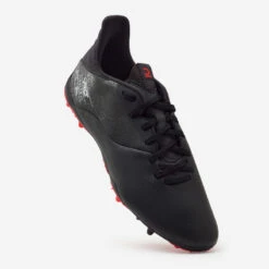 Kipsta CHAUSSURES DE FOOTBALL VIRALTO I MG/AG NOIR ET ROUGE -Sports - Équipement de football chaussures de football viralto i mgag noir et rouge 3