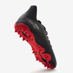 Kipsta CHAUSSURES DE FOOTBALL VIRALTO I MG/AG NOIR ET ROUGE -Sports - Équipement de football chaussures de football viralto i mgag noir et rouge 4