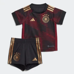 ADIDAS Ensemble Bébés Extérieur Allemagne 22 -Sports - Équipement de football ensemble bebes exterieur allemagne 22 4