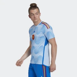 ADIDAS Maillot Extérieur Espagne 22 9 ADIDAS Maillot Extérieur Espagne 22 -Sports - Équipement de football maillot exterieur espagne 22 2