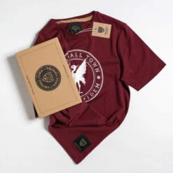 T-Shirt The Bird Red Football Adulte Vintage 7 T-Shirt The Bird Red Football Adulte Vintage -Sports - Équipement de football t shirt the bird red football adulte vintage 2