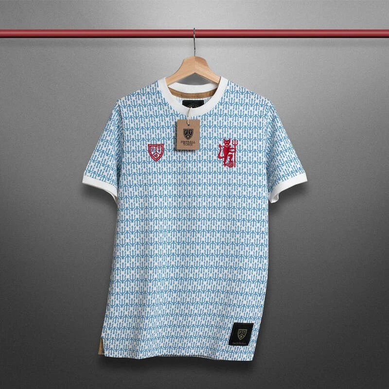 T-shirt The Devil Special White Football Adulte Vintage 3 T-shirt The Devil Special White Football Adulte Vintage