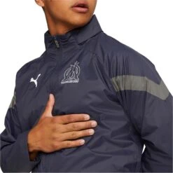 Puma Veste Imperméable OM 2022/23 -Sports - Équipement de football veste impermeable om 202223 4